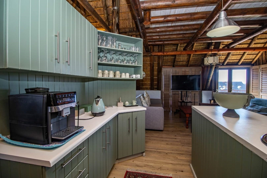 5 Bedroom Property for Sale in Stilbaai Wes Western Cape